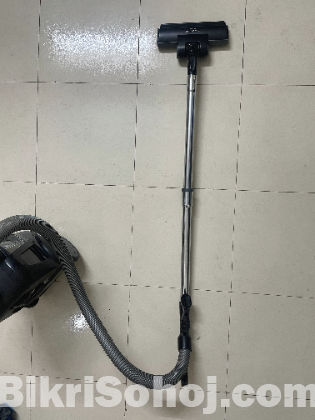 Panasonic MC-CL575 MegaCyclone Vacuum Cleaner 2000 Watt